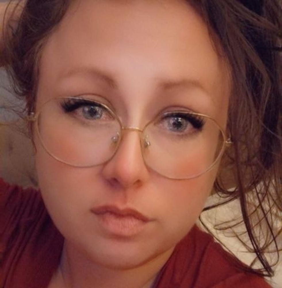 Meet your Posher, Jessica marie